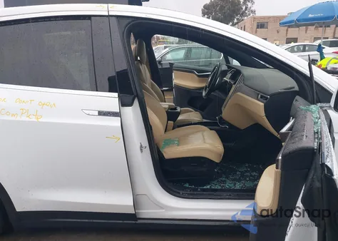 2016 Tesla Model X 60D/70D/75D/90D/P100D from USA, damaged, VIN 5YJXCBE2XGF008744